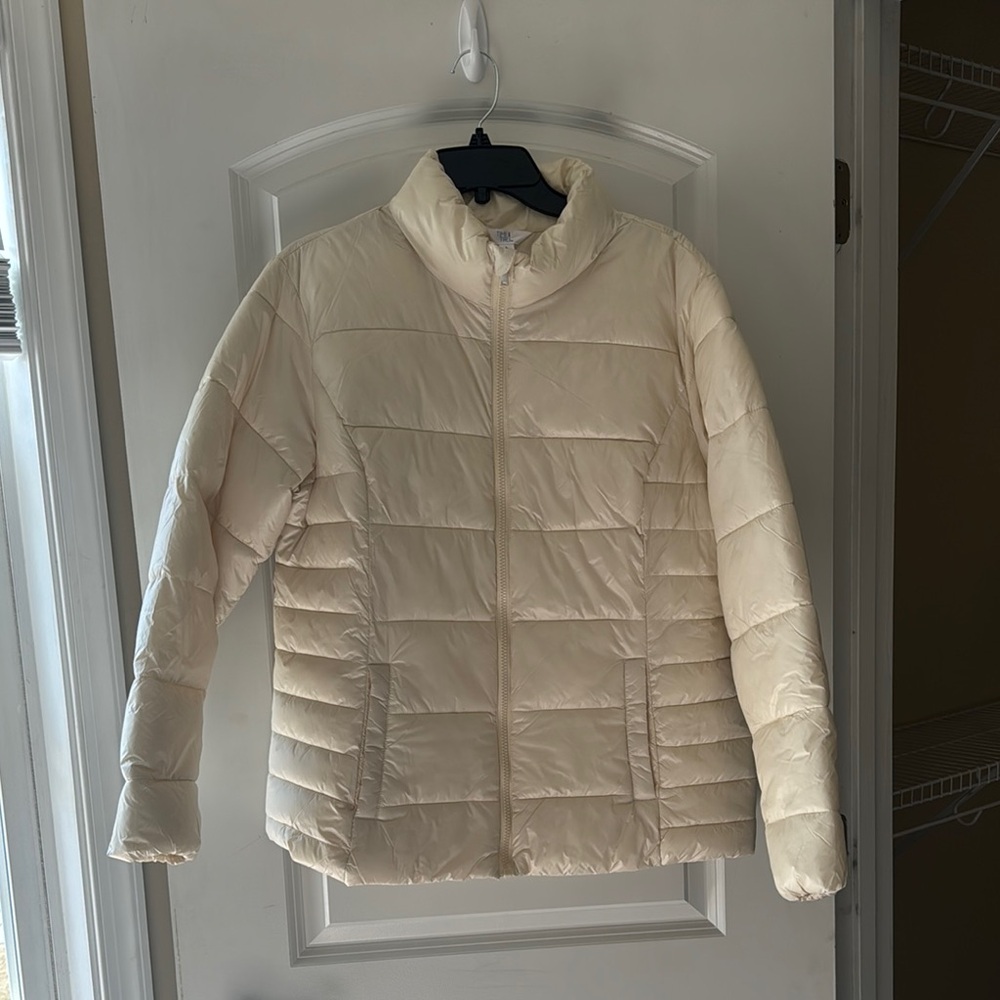 Women's Cream Puffer Jacket